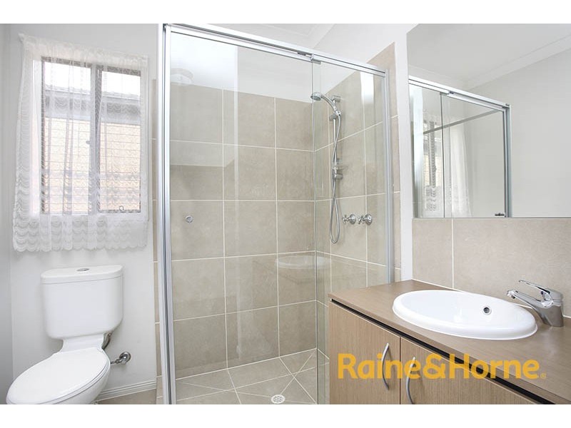 107 Heather grove, Clyde North VIC 3978