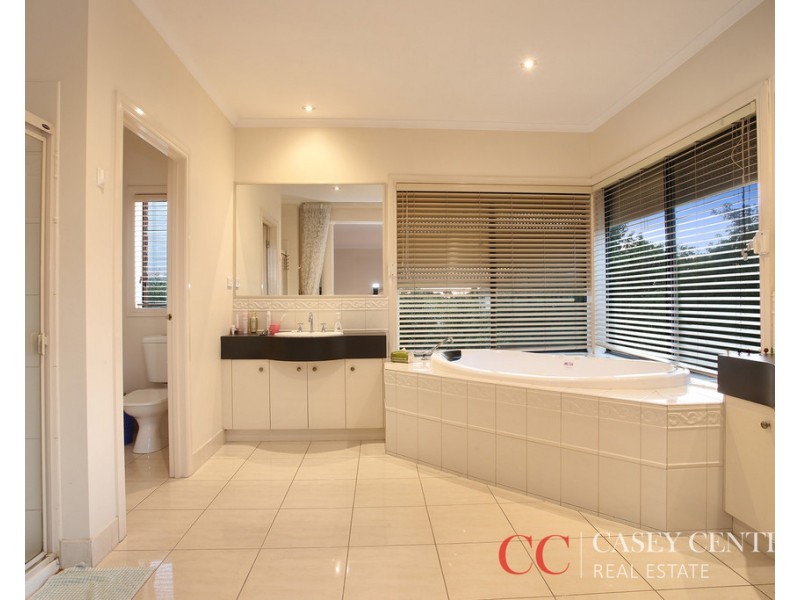 44 Littlecroft Avenue, Narre Warren South VIC 3805