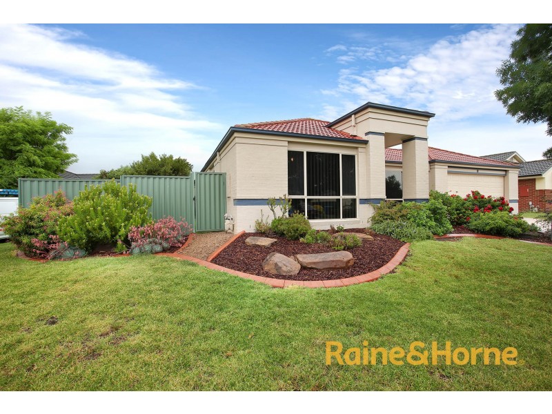 7 Croxley Place, Narre Warren South VIC 3805