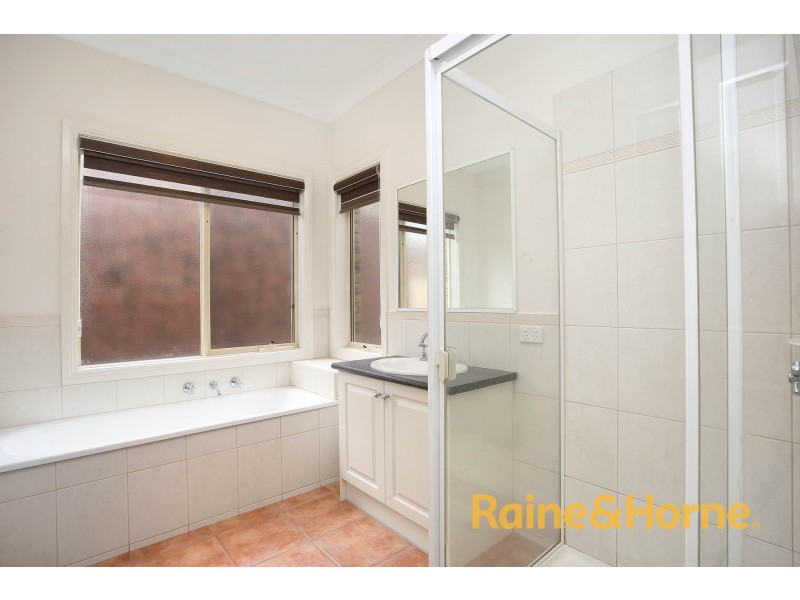 1 Wallingford Place, Narre Warren South VIC 3805