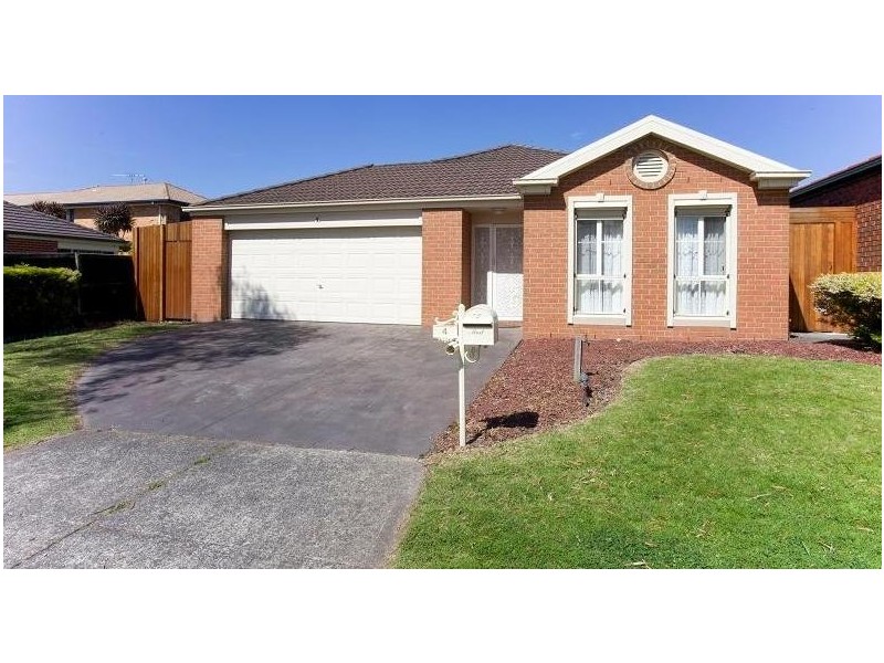 4 Hallmark Drive, Narre Warren South VIC 3805