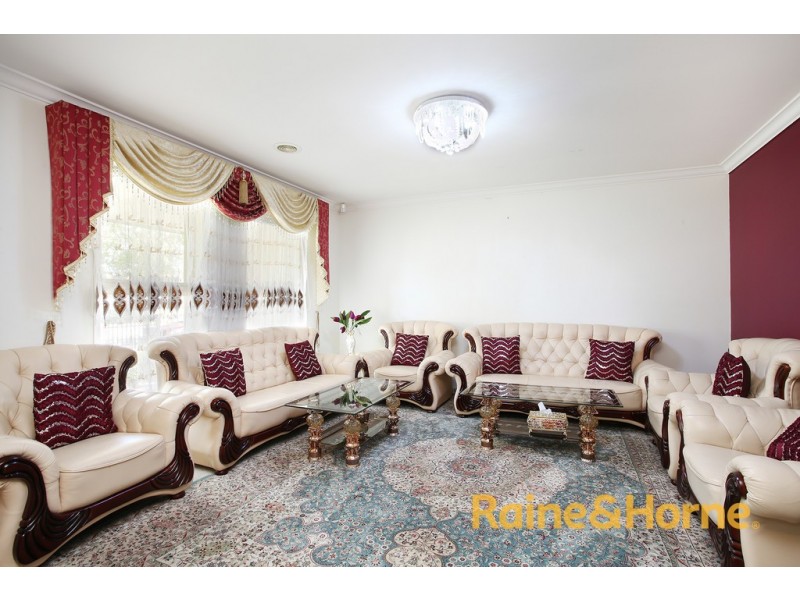 150 The Promenade, Narre Warren South VIC 3805