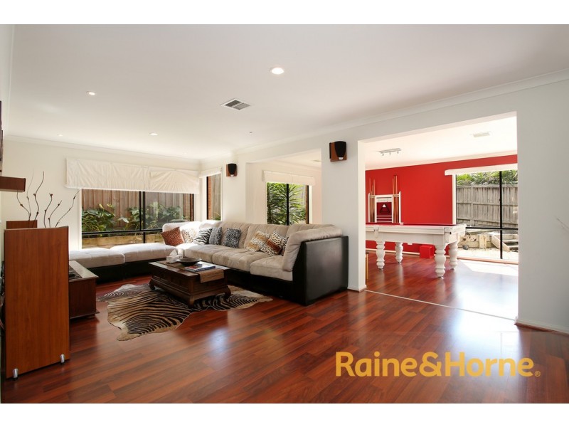4 Azure Place, Narre Warren South VIC 3805