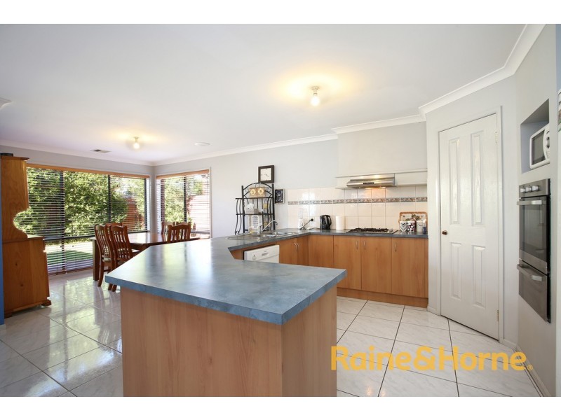 3 Cherrywood Way, Narre Warren South VIC 3805
