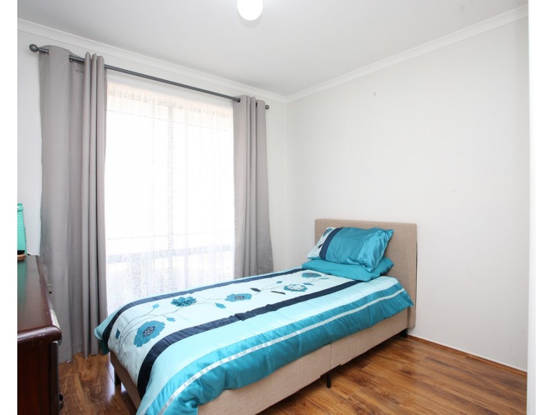 80 Lakeview Drive, Narre Warren South VIC 3805