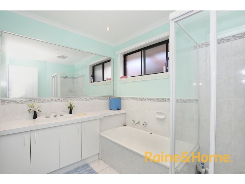 12 Bluegum Way, Hampton Park VIC 3976