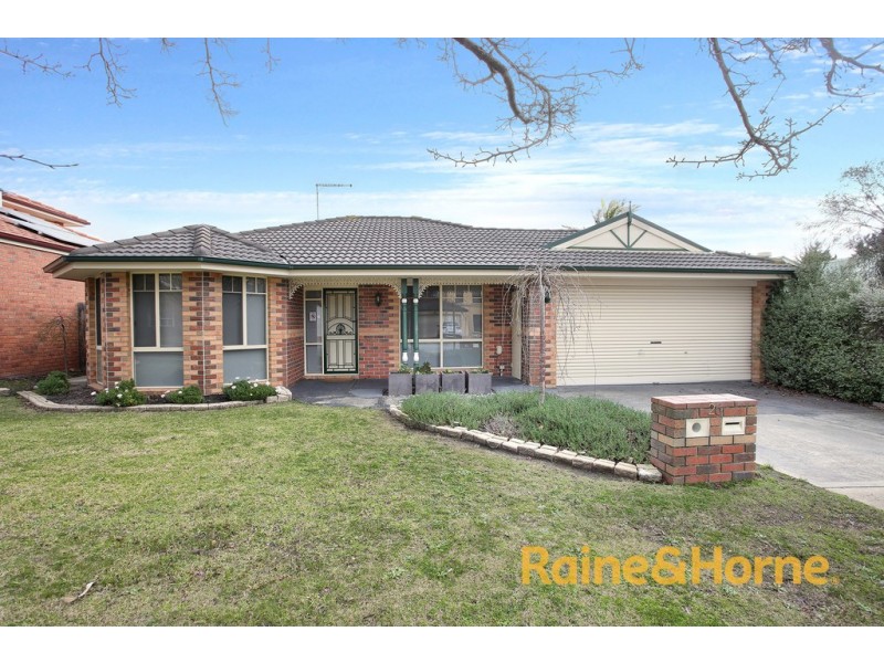 26 Mayfair Crescent, Narre Warren VIC 3805