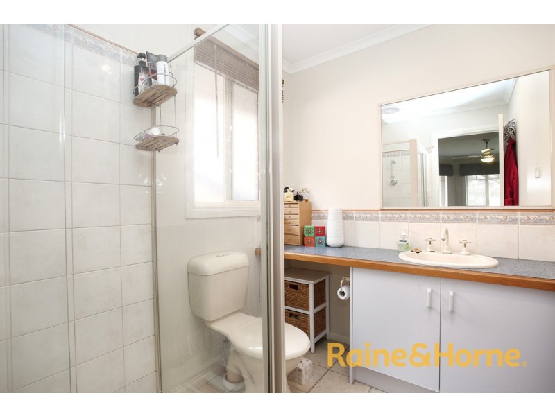 26 Mayfair Crescent, Narre Warren VIC 3805