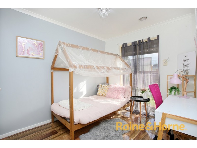 22 Eclipse Court, Hampton Park VIC 3976