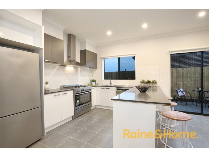 182 Alisma Boulevard, Cranbourne North VIC 3977