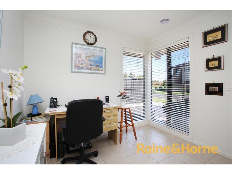 17A Illawarra Avenue, Clyde VIC 3978