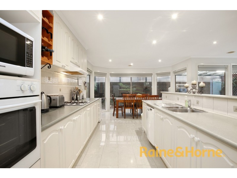 14 Keswick Court, Narre Warren South VIC 3805