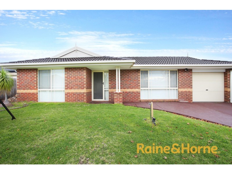 11 Lennon Court, Narre Warren South VIC 3805