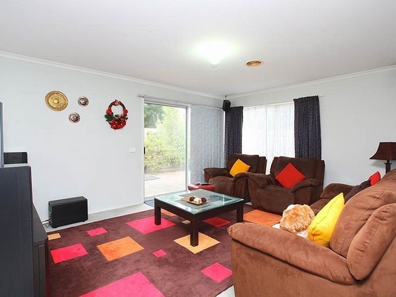 14 Pike Close, Narre Warren South VIC 3805