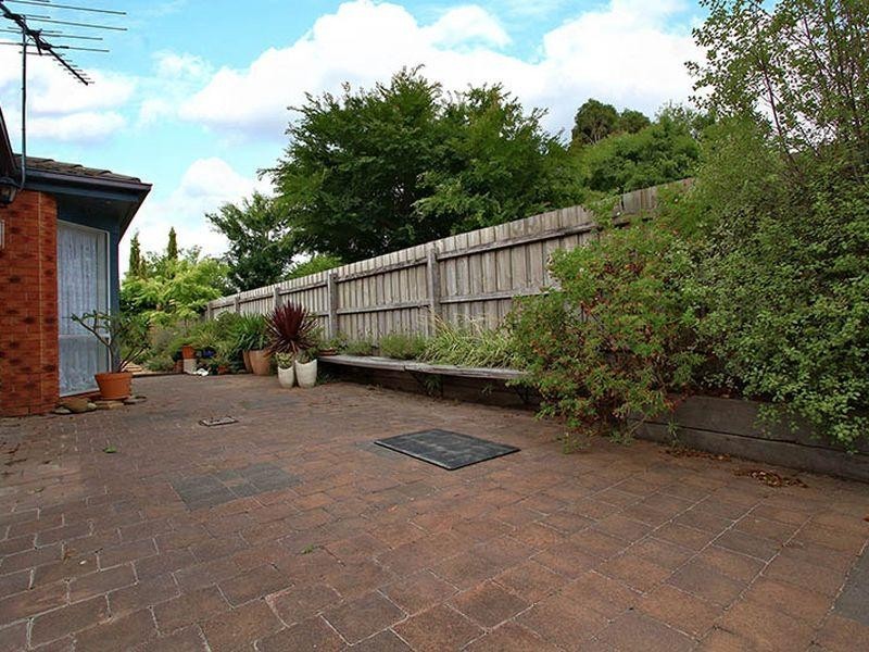 14 Pike Close, Narre Warren South VIC 3805