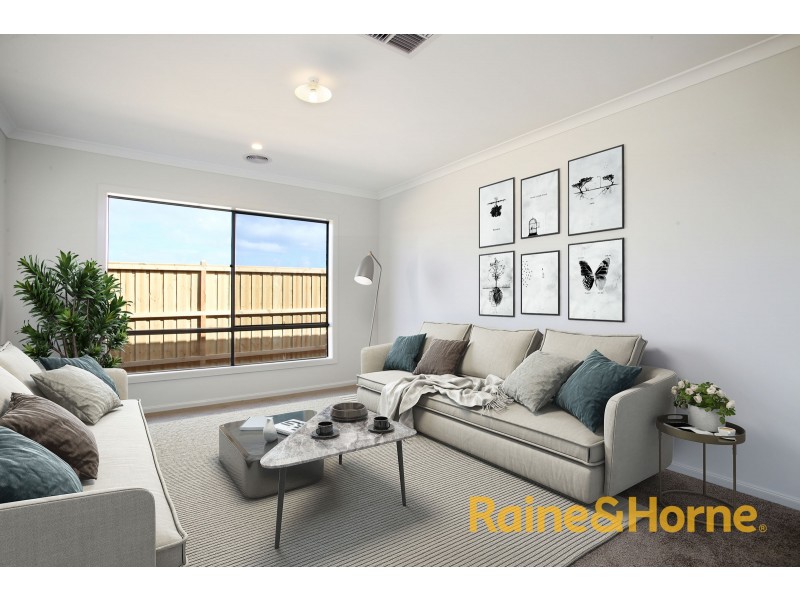 27 Springbrook Drive, Clyde North VIC 3978