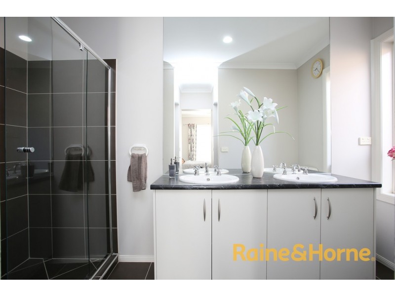 55 Filmer Crescent, Narre Warren South VIC 3805