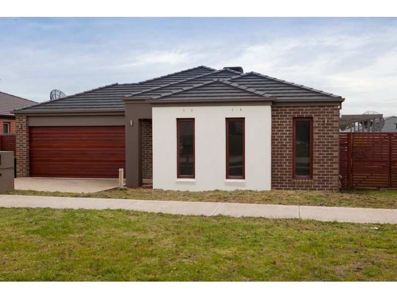 9 Buster Court, Narre Warren South VIC 3805