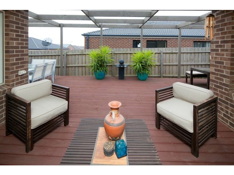 9 Buster Court, Narre Warren South VIC 3805