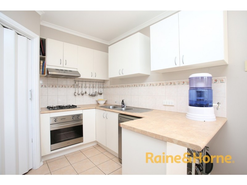 16 Margie Square, Narre Warren South VIC 3805