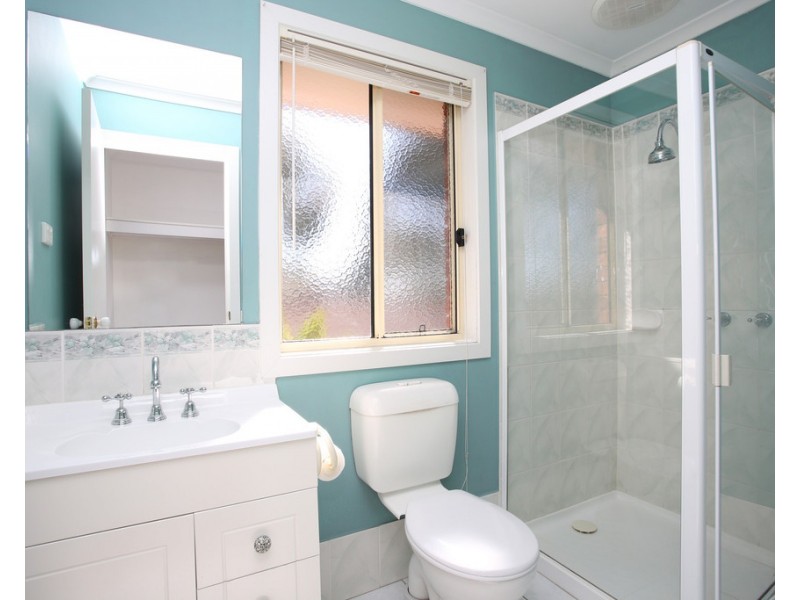 30 Ernest Crescent, Narre Warren South VIC 3805