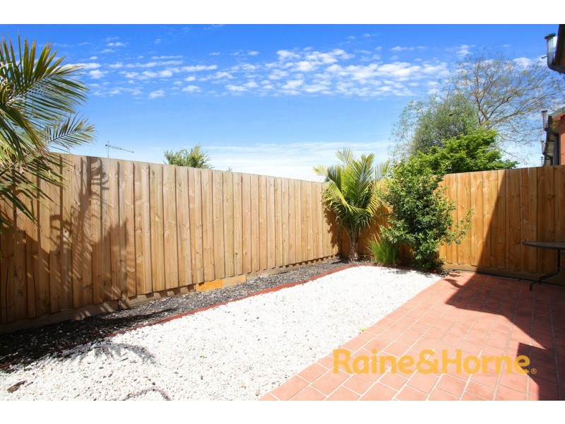 10/83 Rufus Street, Epping VIC 3076