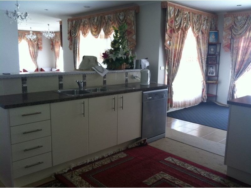 5 Dargo Close, Narre Warren South VIC 3805