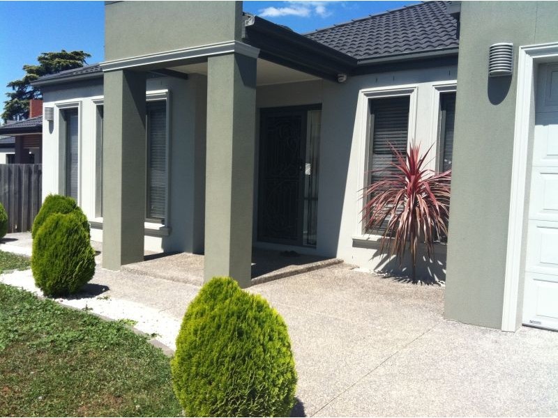 5 Dargo Close, Narre Warren South VIC 3805