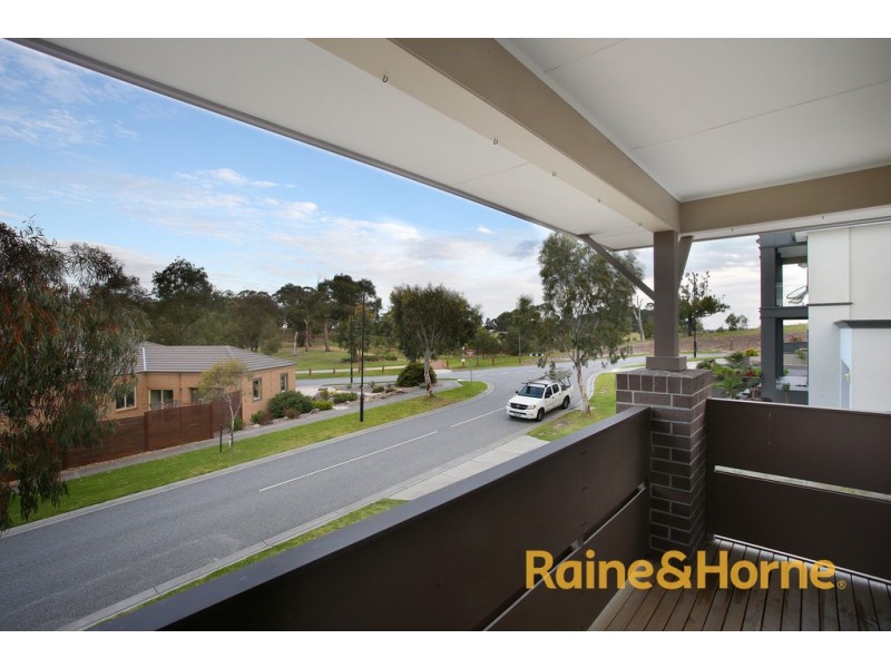 15 Ascent Drive, Cranbourne North VIC 3977