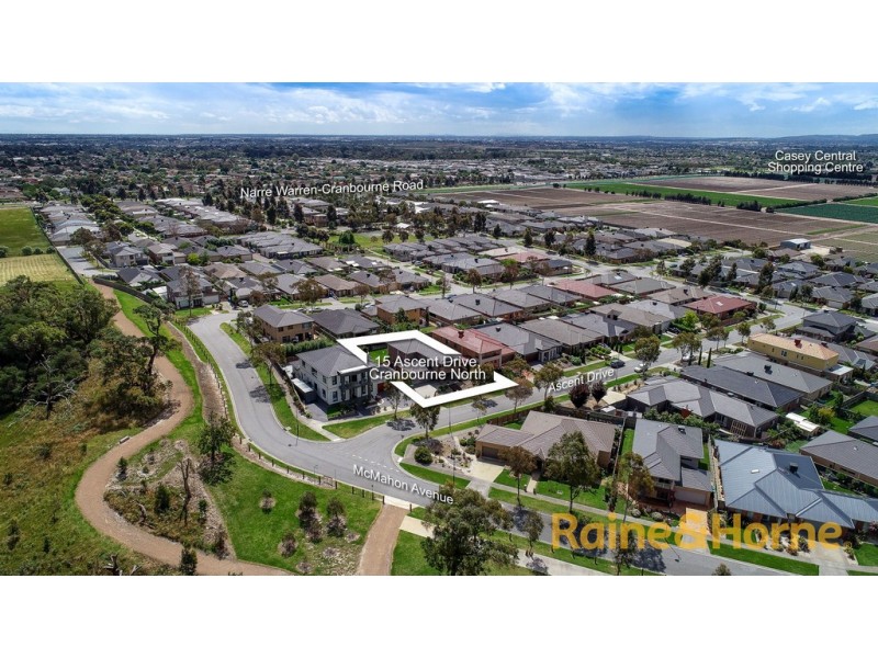 15 Ascent Drive, Cranbourne North VIC 3977