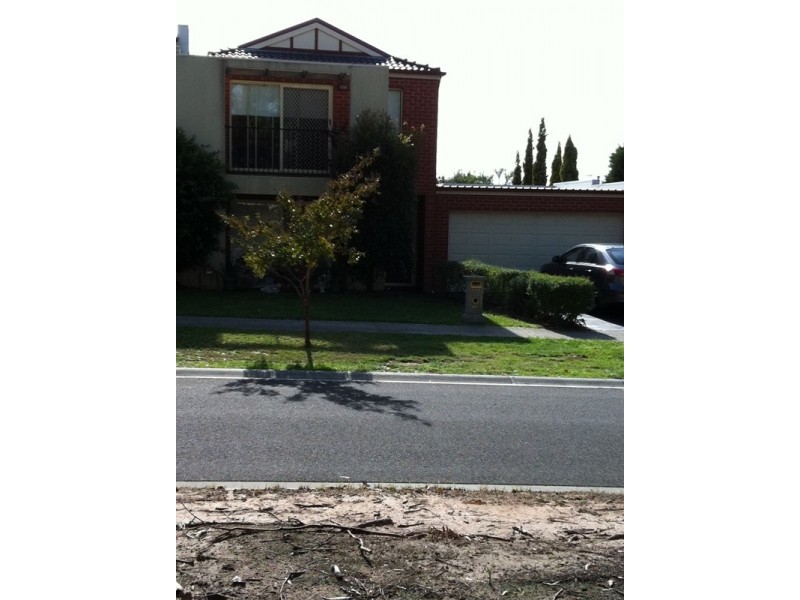 10 Provence Place, Narre Warren South VIC 3805