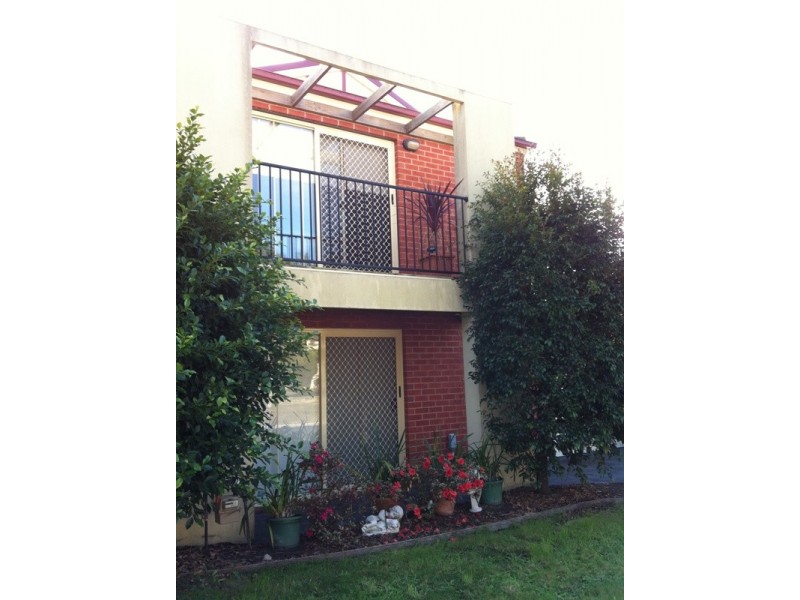 10 Provence Place, Narre Warren South VIC 3805