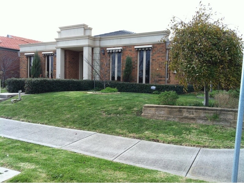 54 Moondarra Drive, Berwick VIC 3806