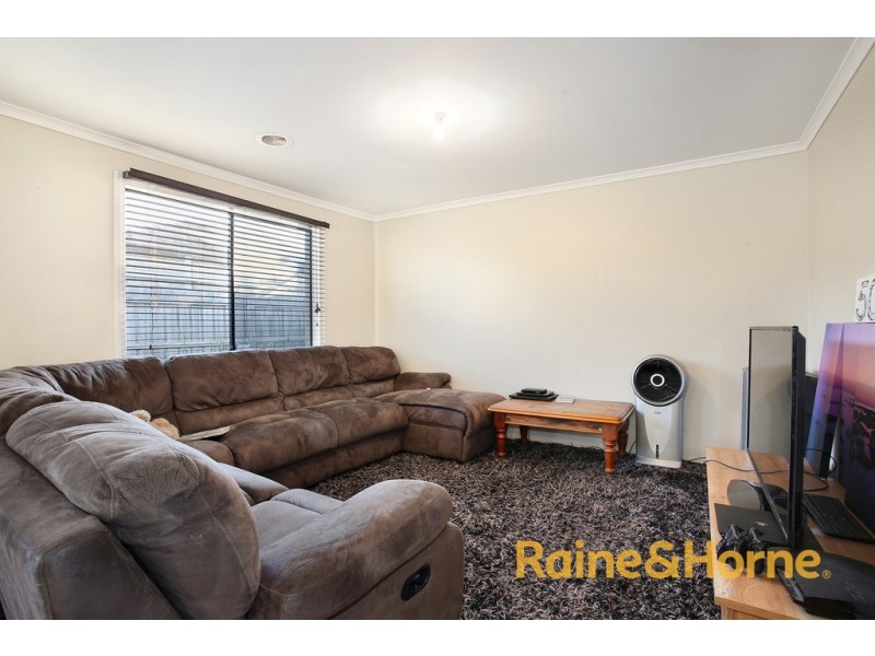 26 Vega Terrace, Cranbourne VIC 3977