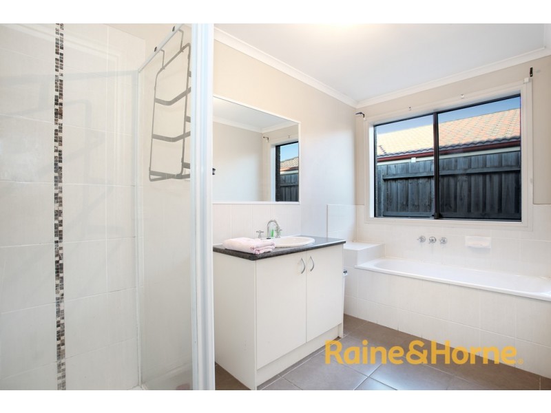 26 Vega Terrace, Cranbourne VIC 3977