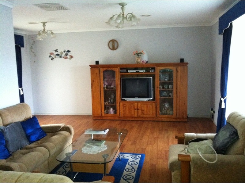 13 Arnica Close, Hampton Park VIC 3976