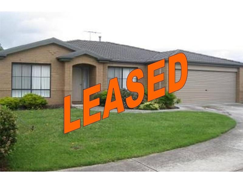 4 Thames Court, Cranbourne East VIC 3977
