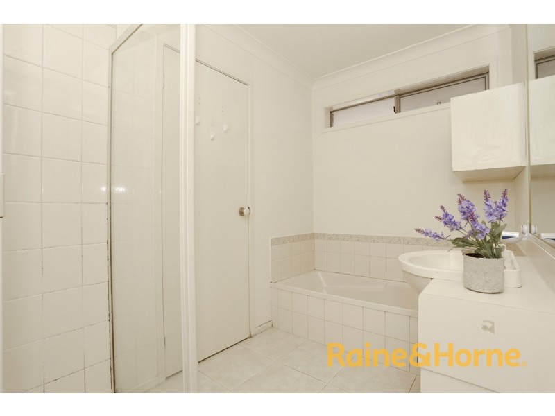 1 Baronet Walk, Narre Warren South VIC 3805