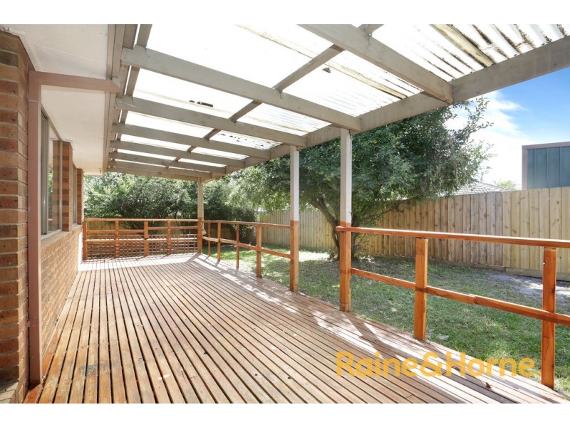 1 Baronet Walk, Narre Warren South VIC 3805