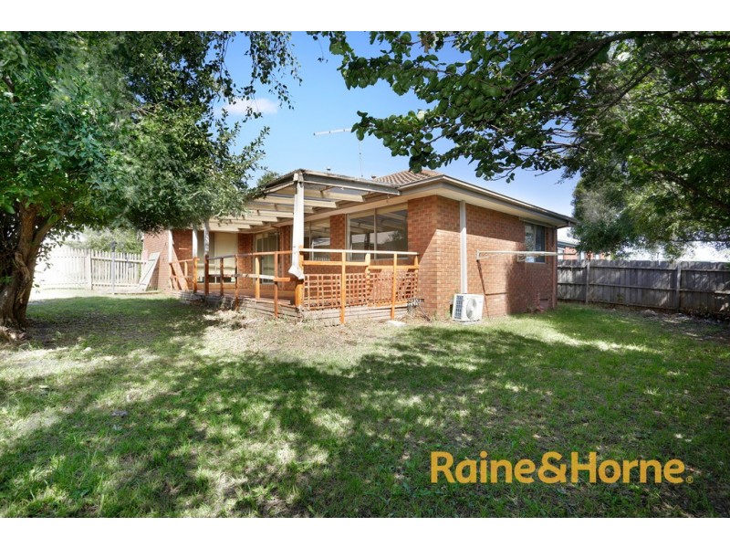 1 Baronet Walk, Narre Warren South VIC 3805