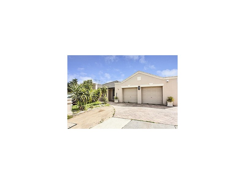 74 Langbourne Drive, Narre Warren South VIC 3805