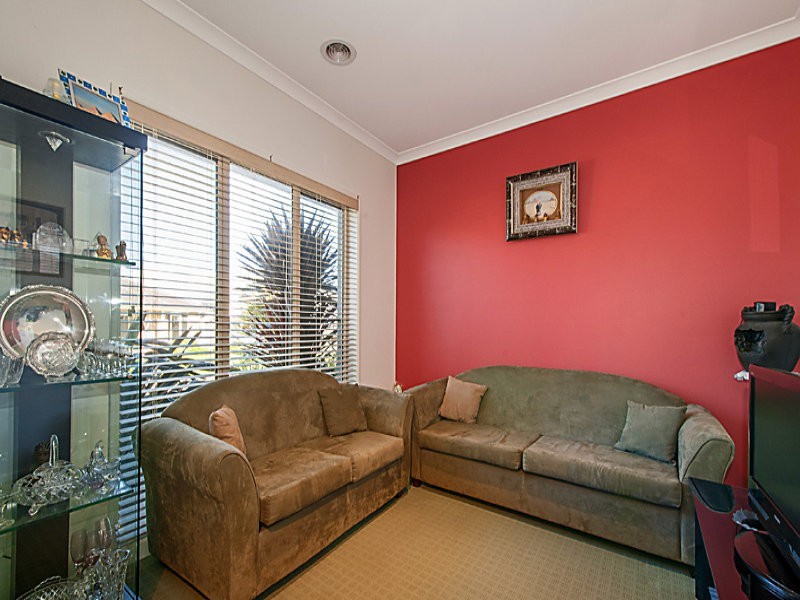 39 Tyrell Place, Berwick VIC 3806