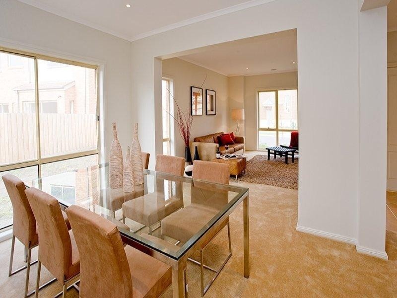 6 Amhurst Drive, Narre Warren South VIC 3805