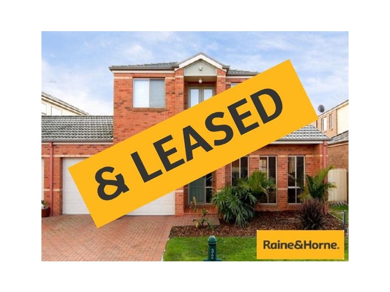 32 Amhurst Drive, Narre Warren South VIC 3805