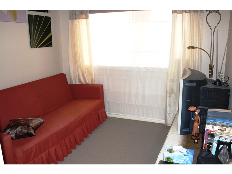 28 Merrowland Avenue, Cranbourne North VIC 3977