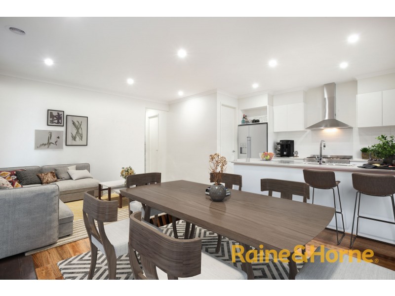 8 St Gwinear Lane, Cranbourne North VIC 3977