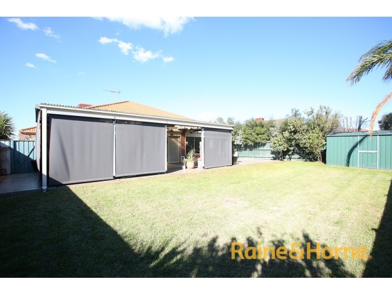 17 Harrington Drive, Narre Warren South VIC 3805