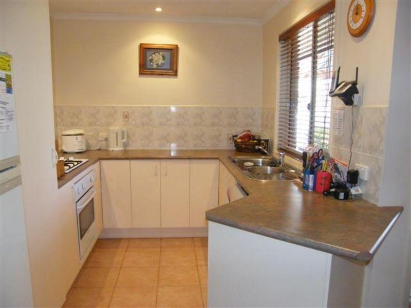 43 Sneddon Drive, Narre Warren South VIC 3805