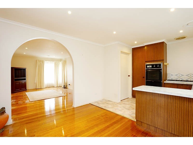 41 Bourke Road, Cranbourne VIC 3977