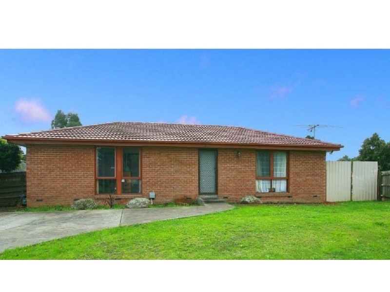 12 Strzelecki Court, Cranbourne North VIC 3977